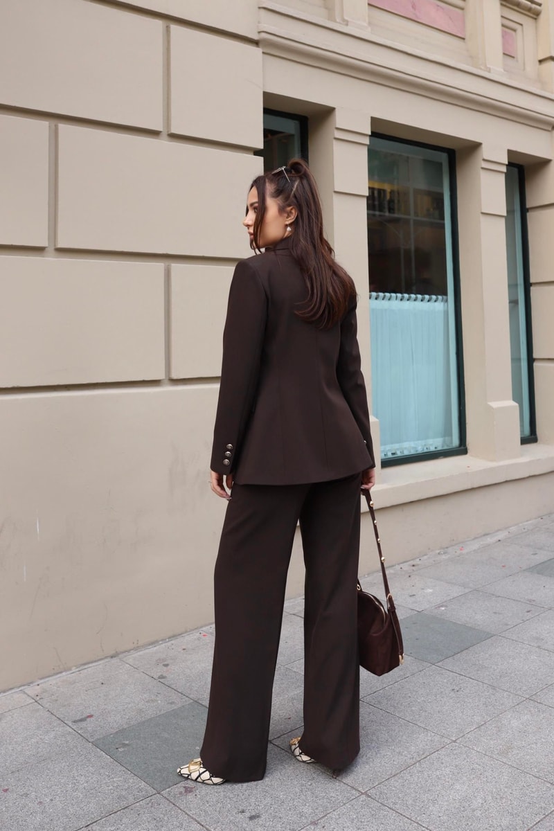 Amelia Takım - Kestane 