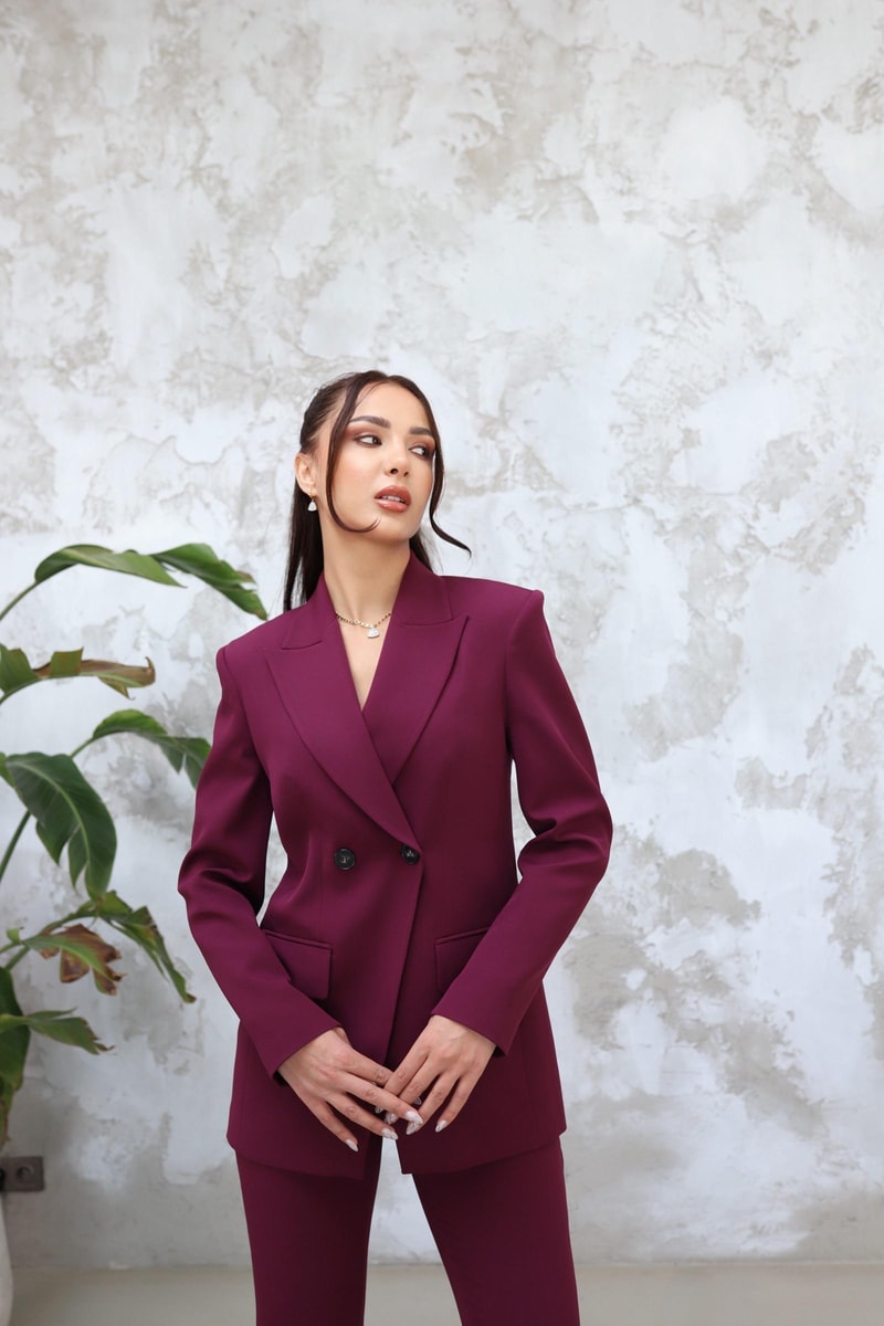 Anastasia Takım  - Mürdüm