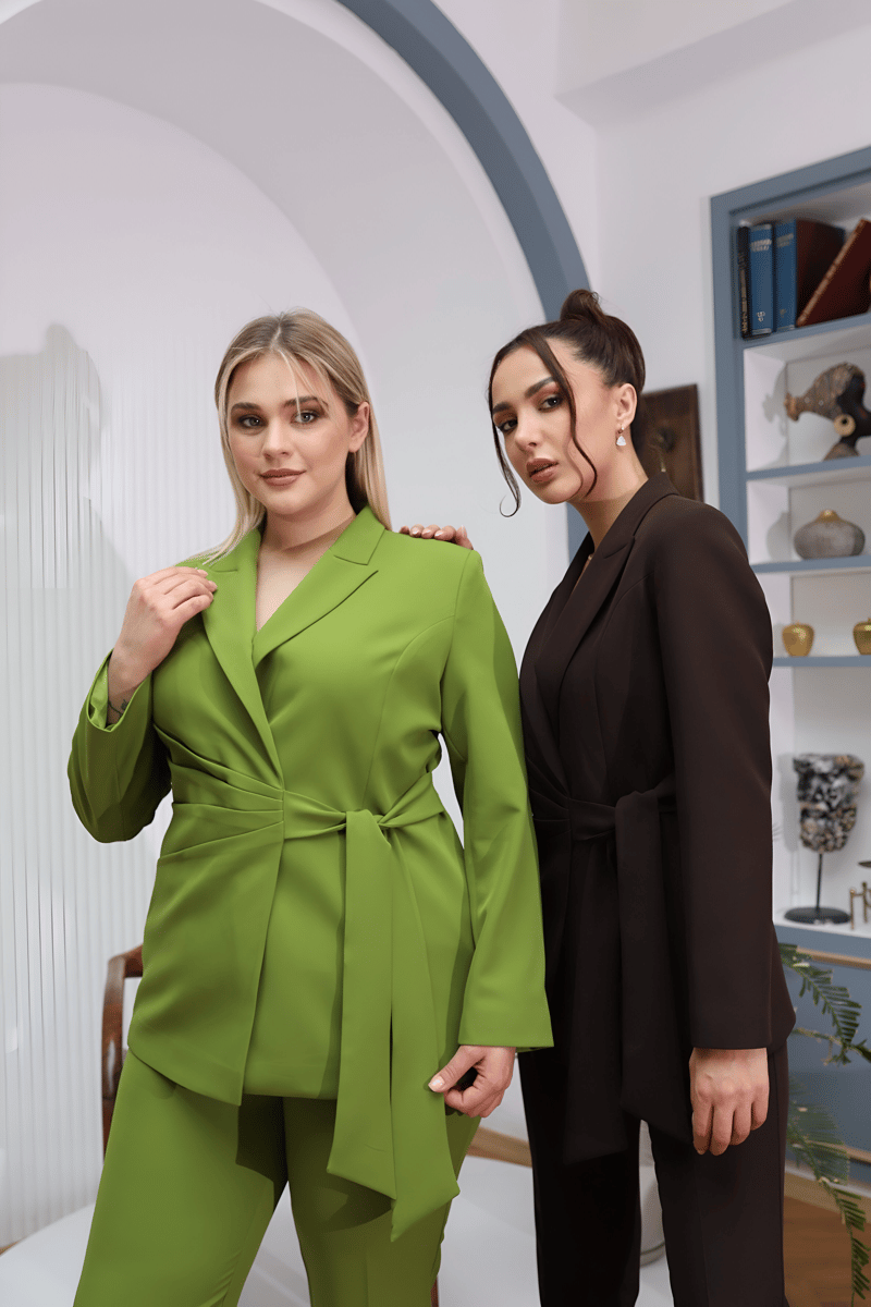 busıness woman-haki