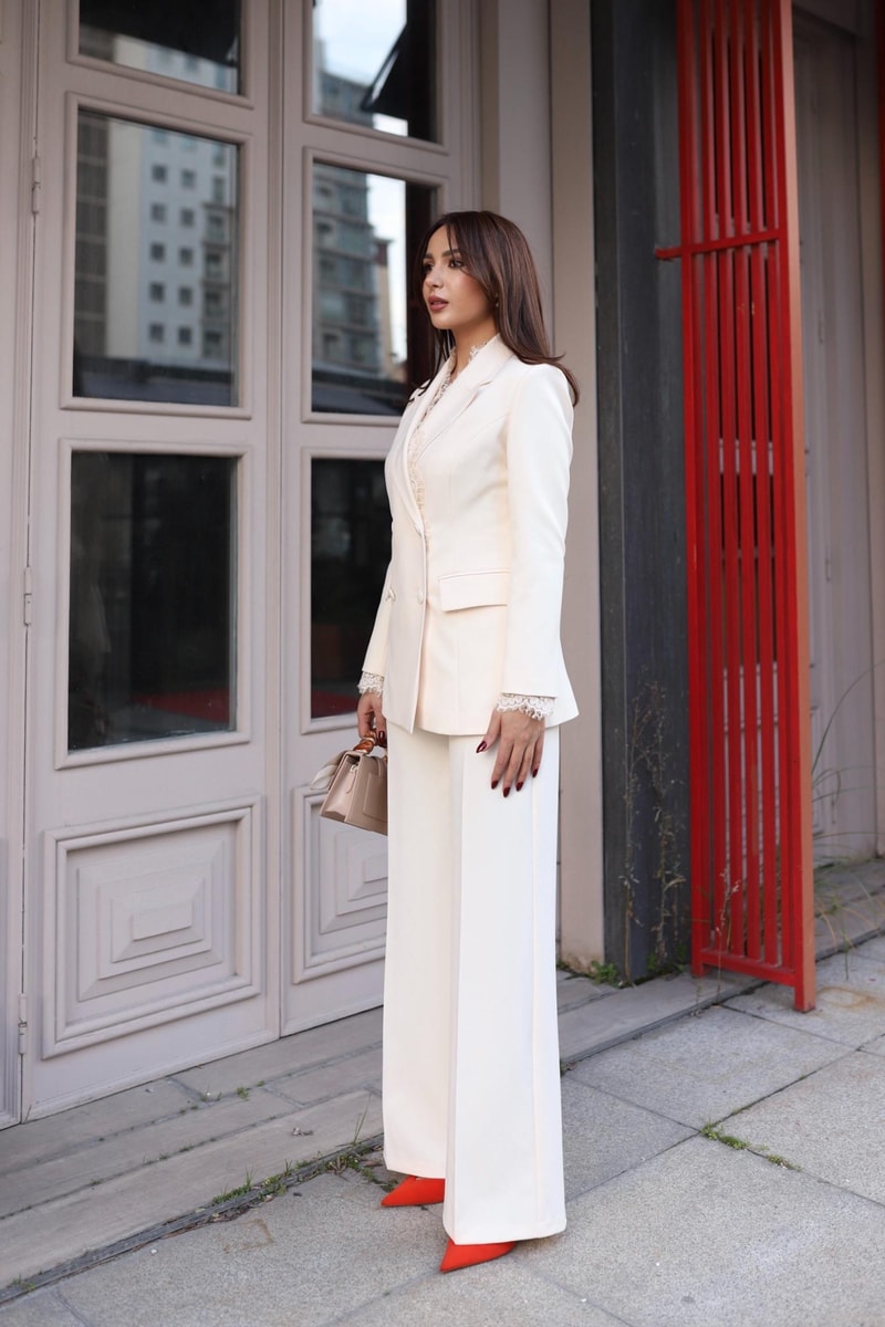 Camélia Takım- Krem