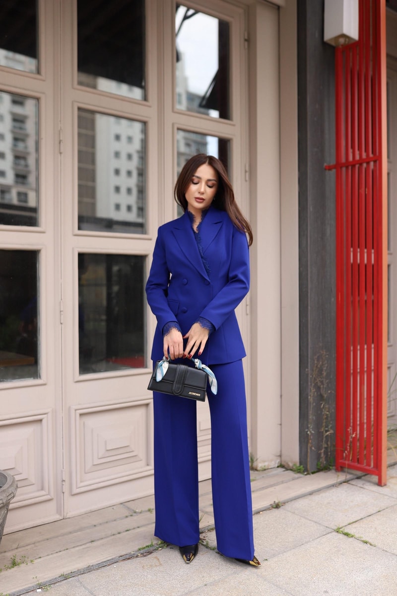 Camélia Takım- Saks