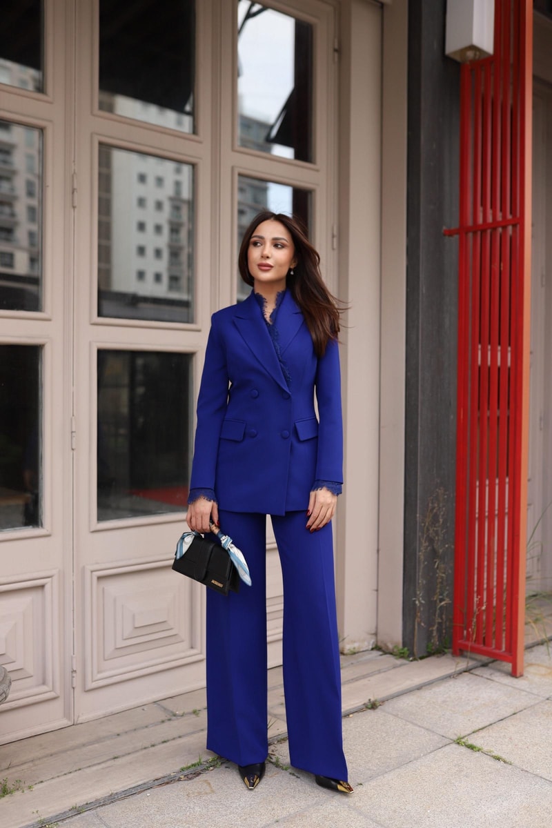 Camélia Takım- Saks