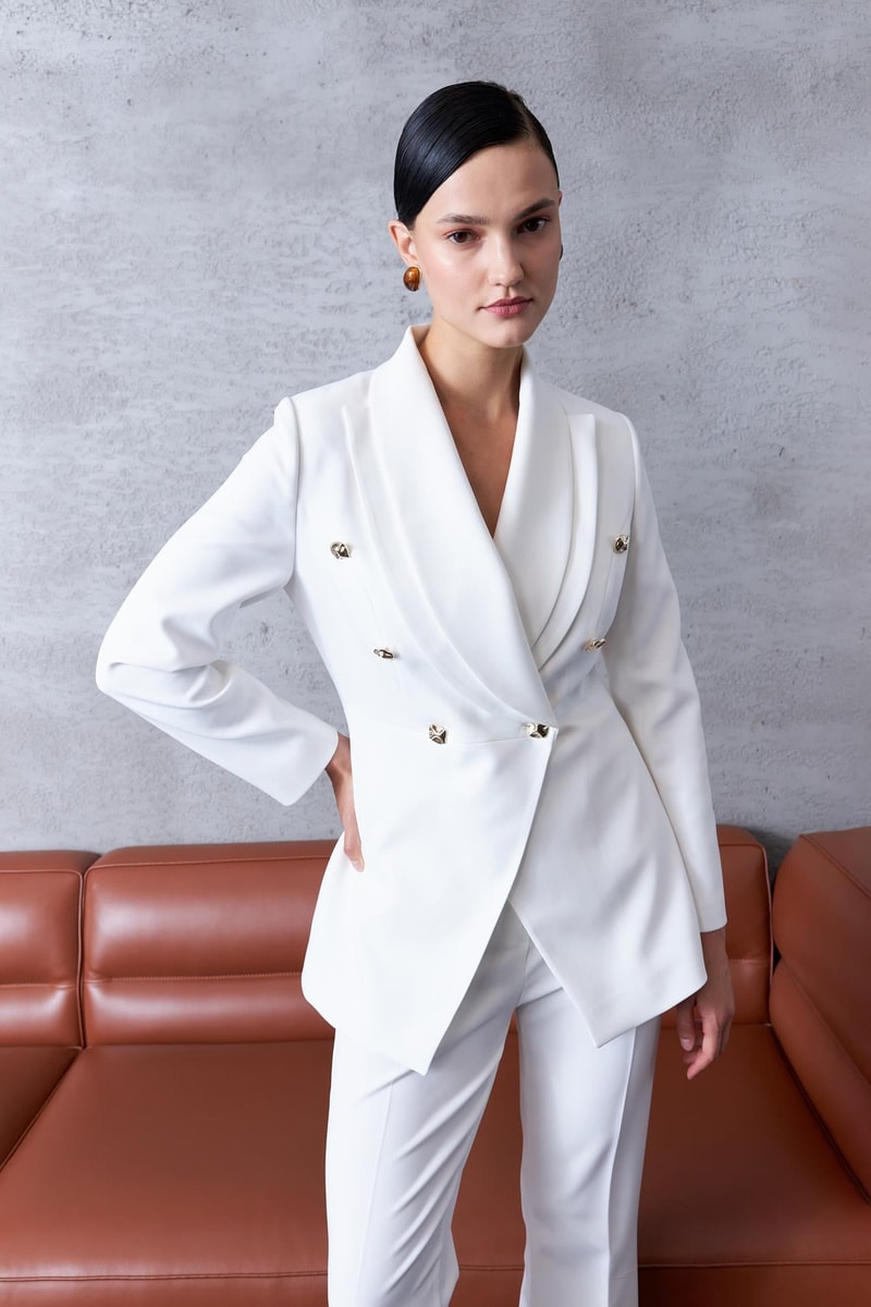 Diana Takım- Ekru