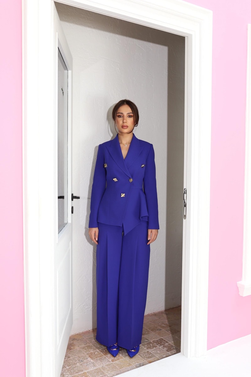 Emilia Takım- Saka