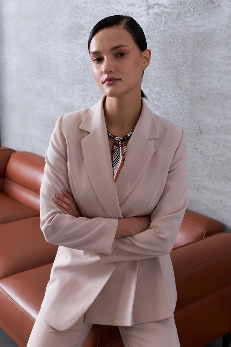 Lina Takım - Taş