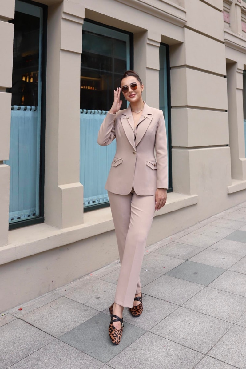 Regina takım- Latte