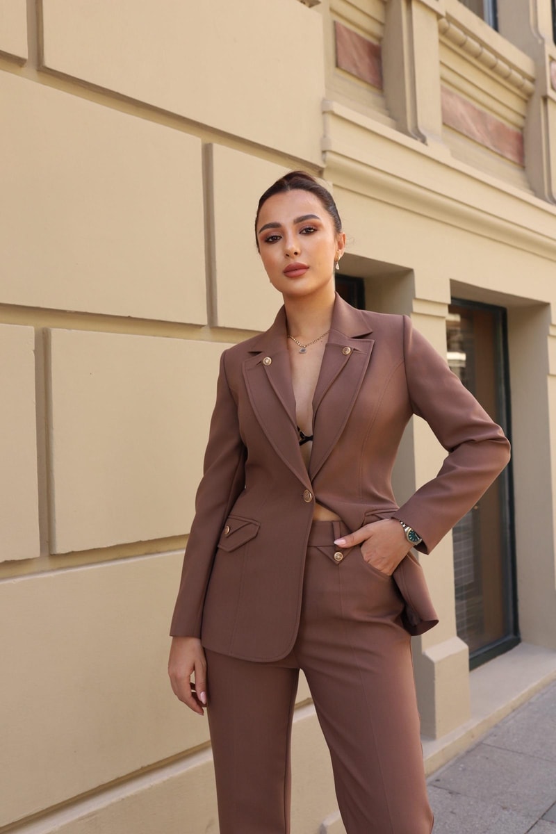Regina takım- Mocha