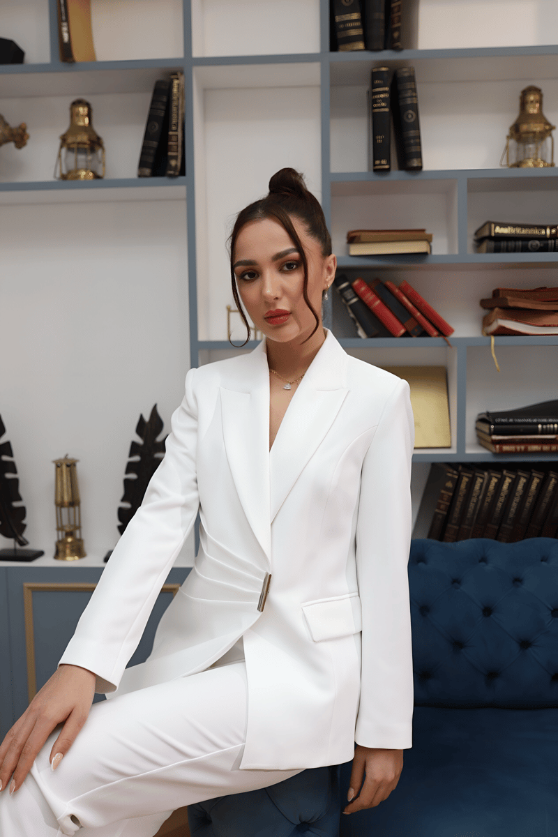 Sofia Takım-Beyaz