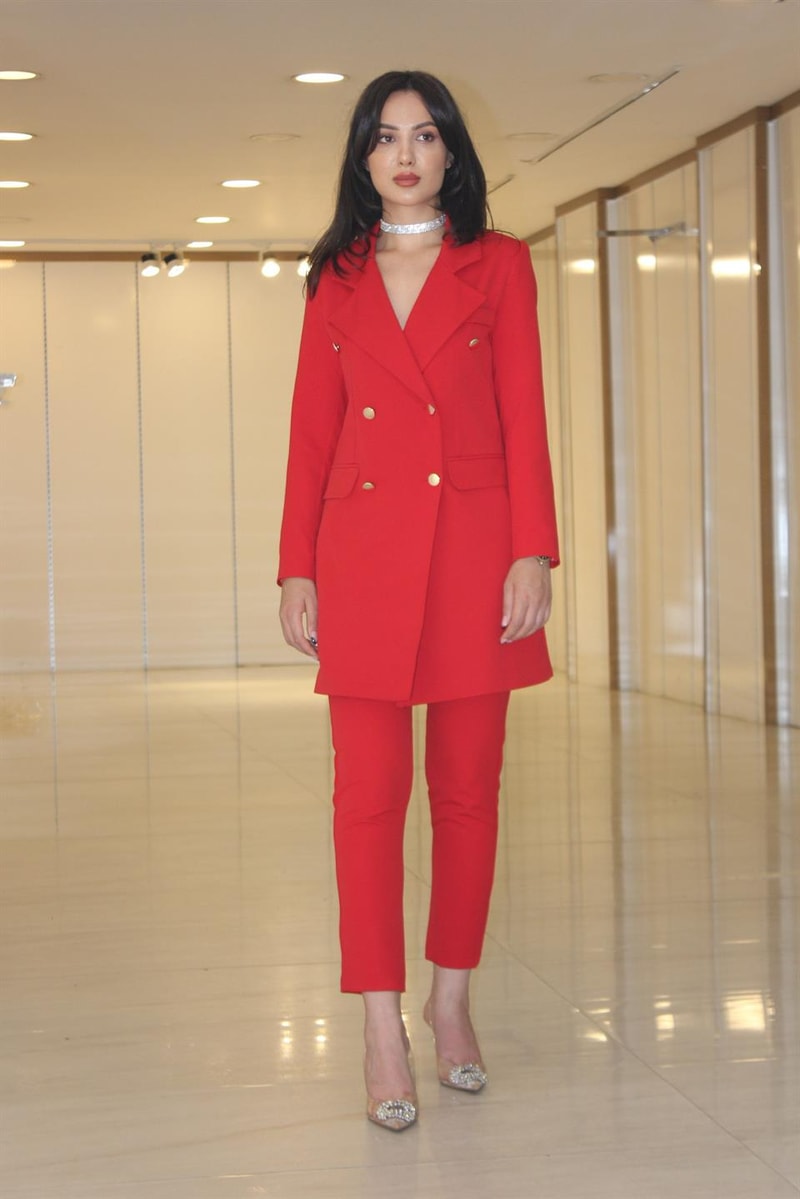 Vücuda Oturan Kruvaze Blazer Takım Uzun- KIRMIZI