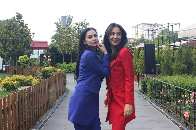 Vücuda Oturan Kruvaze Blazer Takım Uzun- SAKS