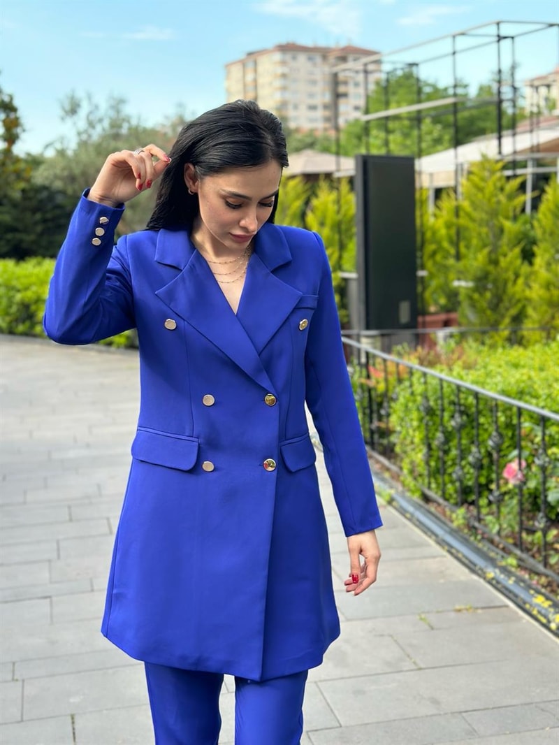 Vücuda Oturan Kruvaze Blazer Takım Uzun- SAKS