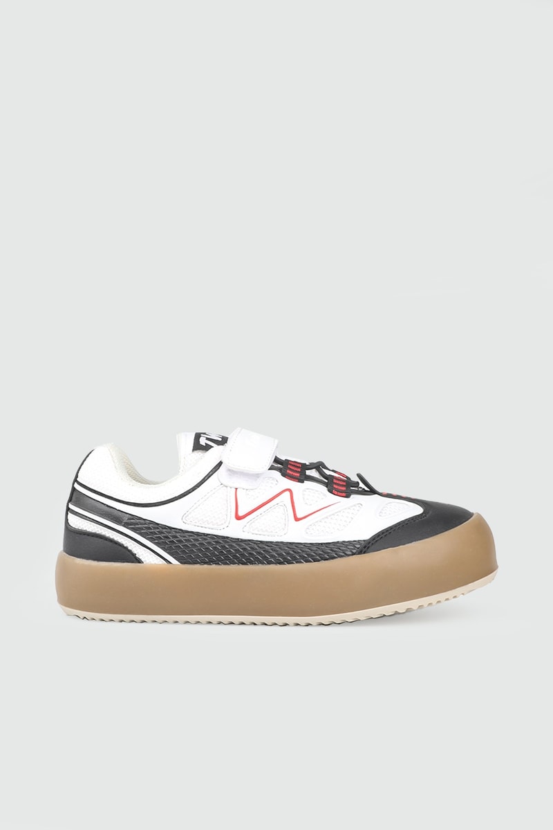 Çocuk Günlük Spor Ayakkabı Beyaz Siyah Kırmızı Çocuk Sneaker TWİTTOYS 2026-5 Çocuk Günlük Spor Ayakkabı Tiwittoys TWİTTOYS 2026-5 FİLET 26Y