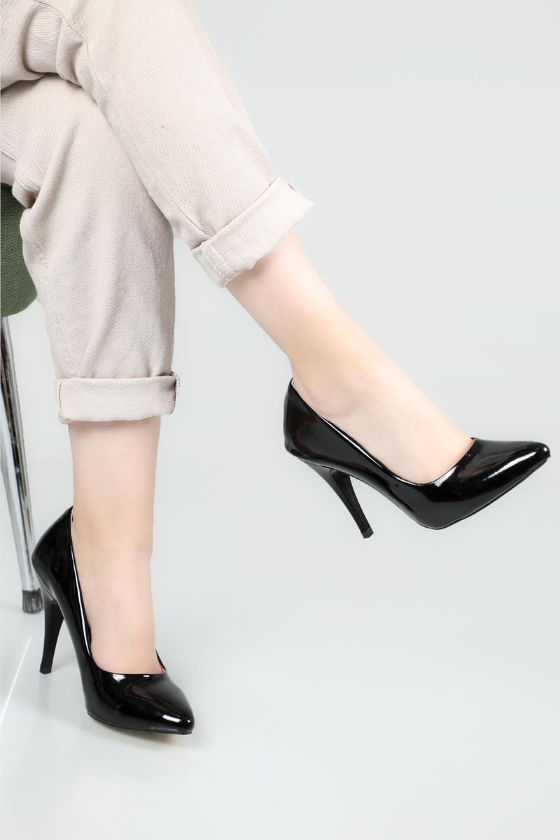 11 Cm Topuklu Stiletto Siyah Rugan Kadın Ayakkabı Sitare 09 Kadın Yüksek Topuklu Carla Bella C BELLA SR-09-1 Kadın Stiletto
