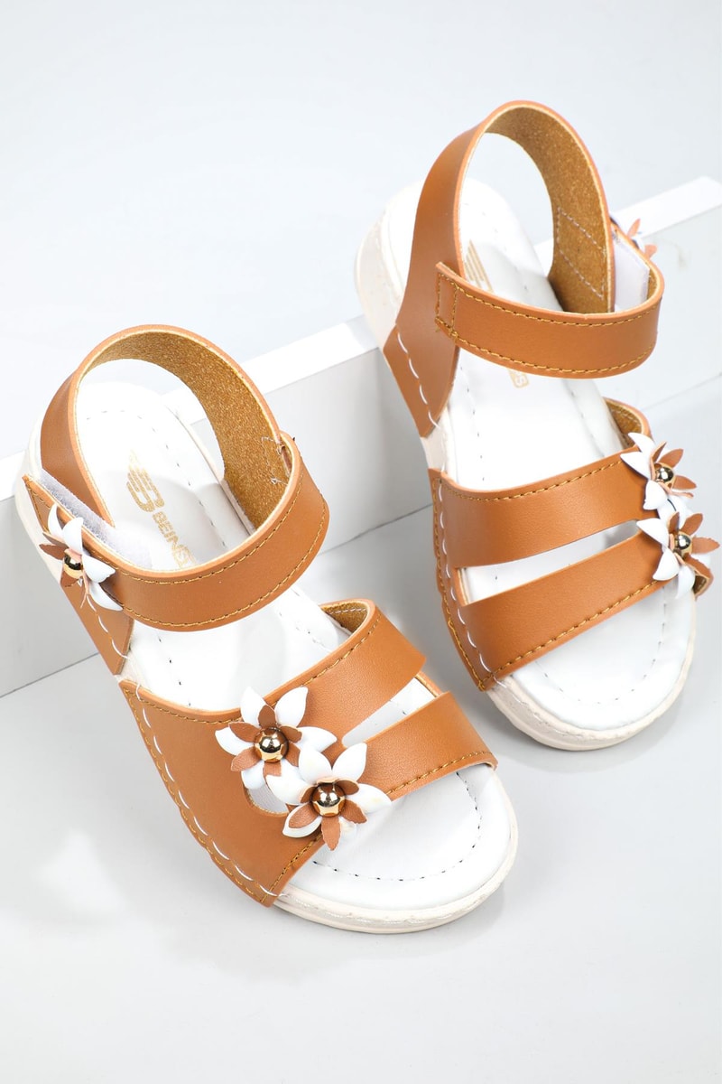 Çiçekli Cırtlı Rahat Taba Çocuk Sandalet 2455 Çocuk Sandalet Beınsteps Beinsteps 2455 Bebe 22Y