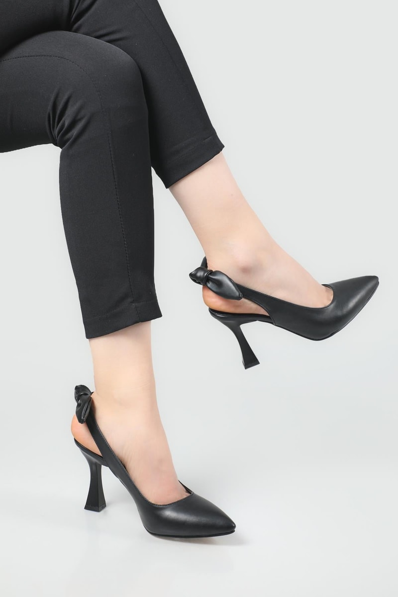 Günlük Papyonlu 9 Cm Topuklu Stiletto Siyah Kadın Ayakkabı AMANDA Kadın Stiletto Carla Bella My Bella Amanda 22Y