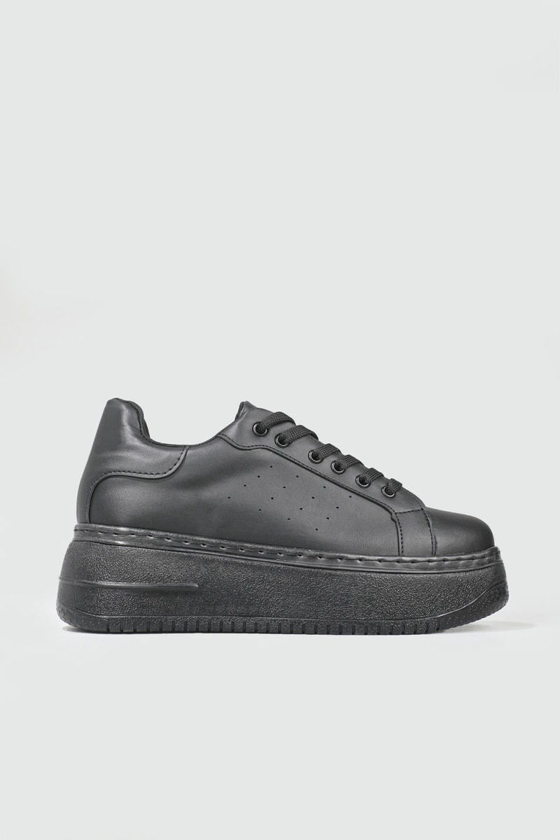 Nefes Alır Kalın Taban Bağcıklı Siyah Kadın Spor Ayakkabı Maya Kadın Sneaker Beınsteps Beinsteps Maya Ş-17 22Y