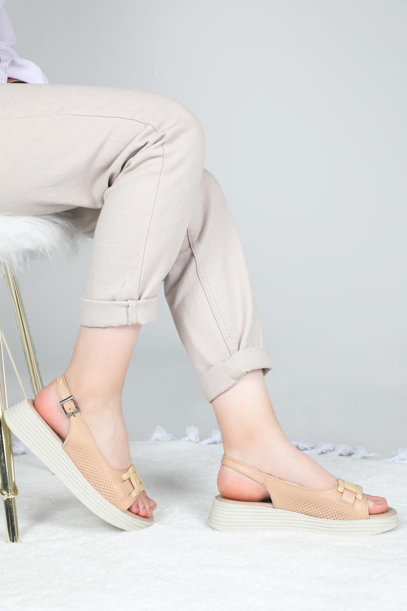 Rahat Taban Düz Nut Kadın Sandalet S-22190 Kadın Düz Sandalet Carla Bella Carla Bella S-22190 22y
