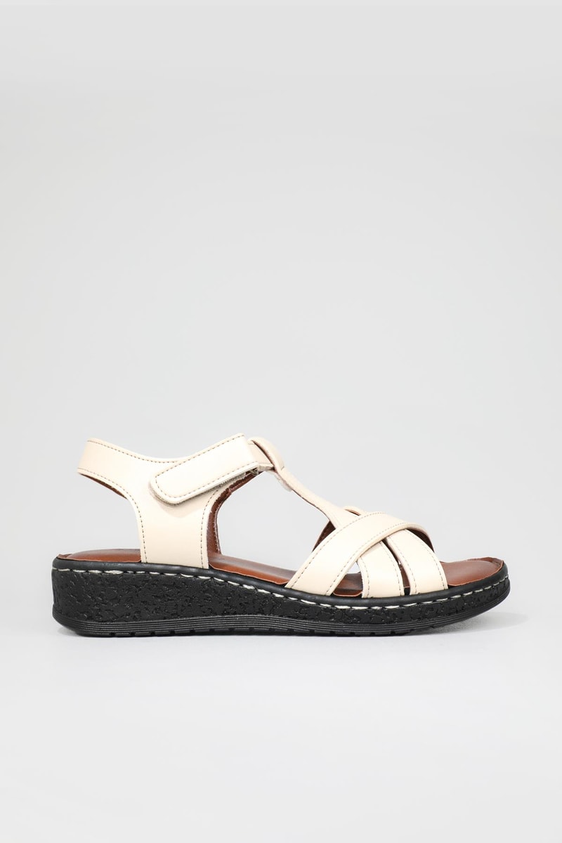 Rahat Taban Günlük Krem Kadın Sandalet MM-E011 Kadın Düz Sandalet Cıtyzen Cityzen MM-E011 Sandalet 22Y