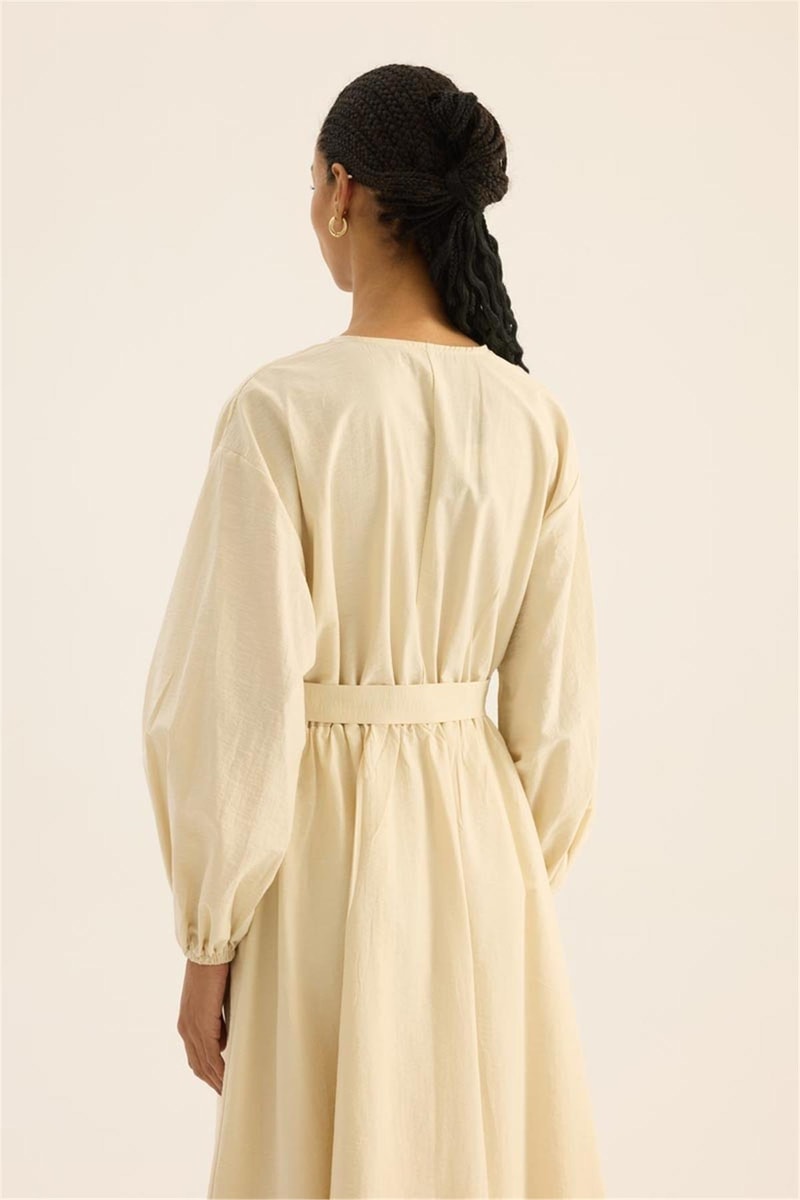 Beli Lastikli Elbise Taş