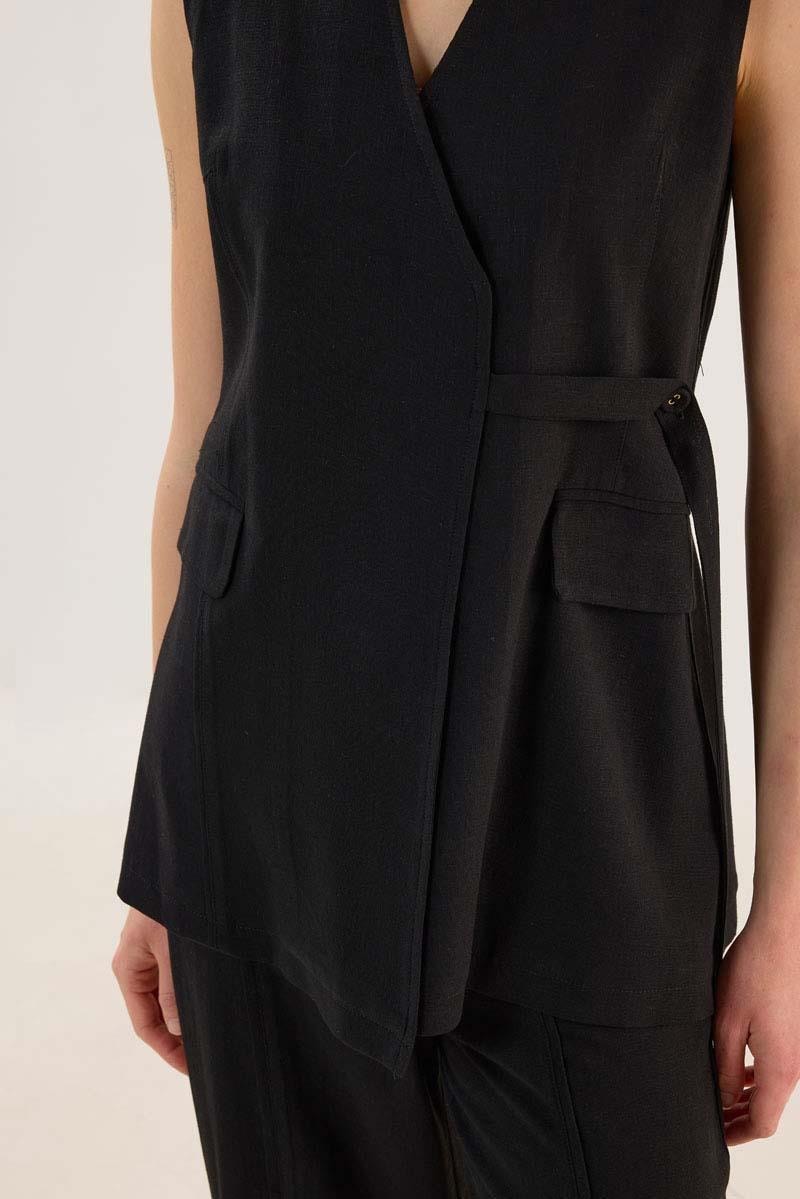 Biye Detaylı Yelek Siyah