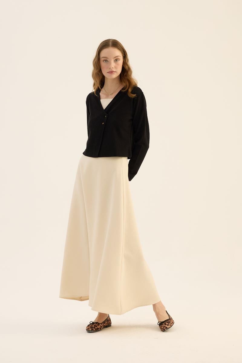 Çapraz Düğmeli Kısa Hırka