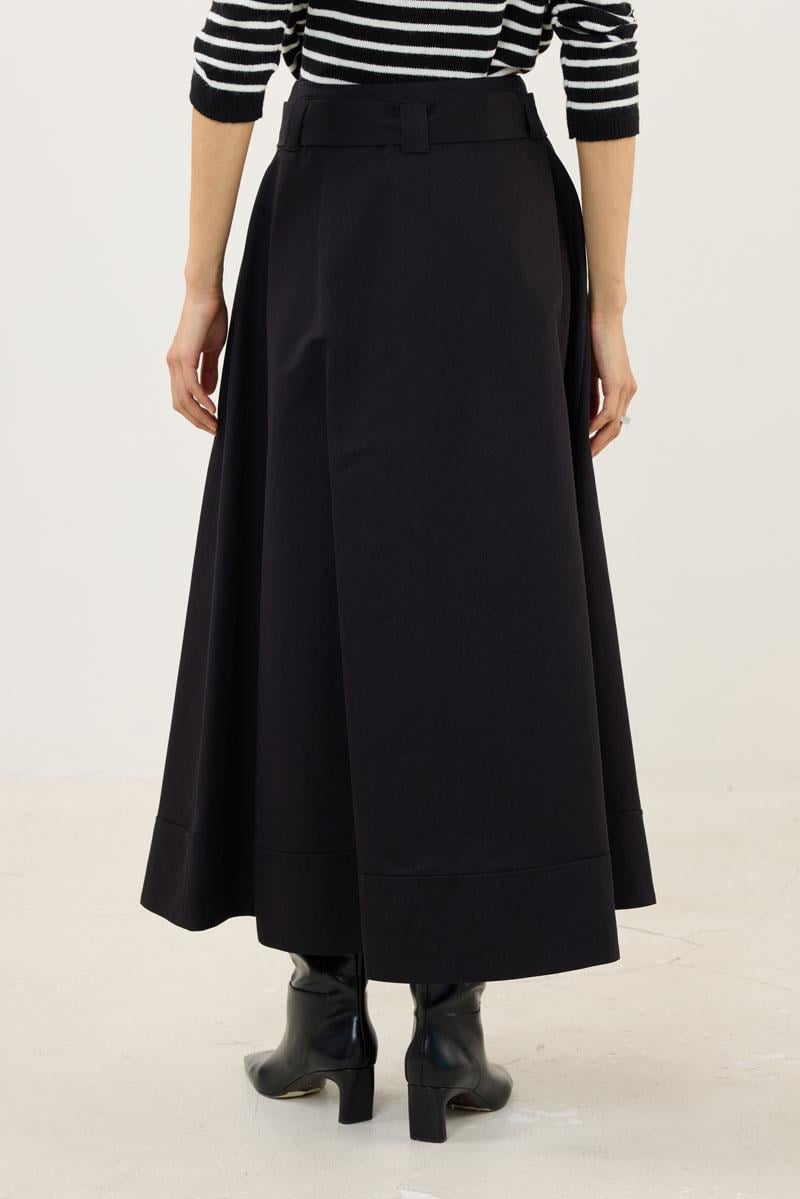 Etek Ucu Parçalı Kemerli Etek Siyah