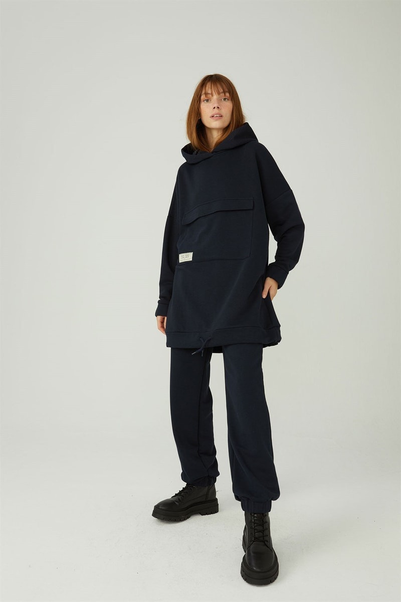 Kapaklı Cepli Sweatshirt