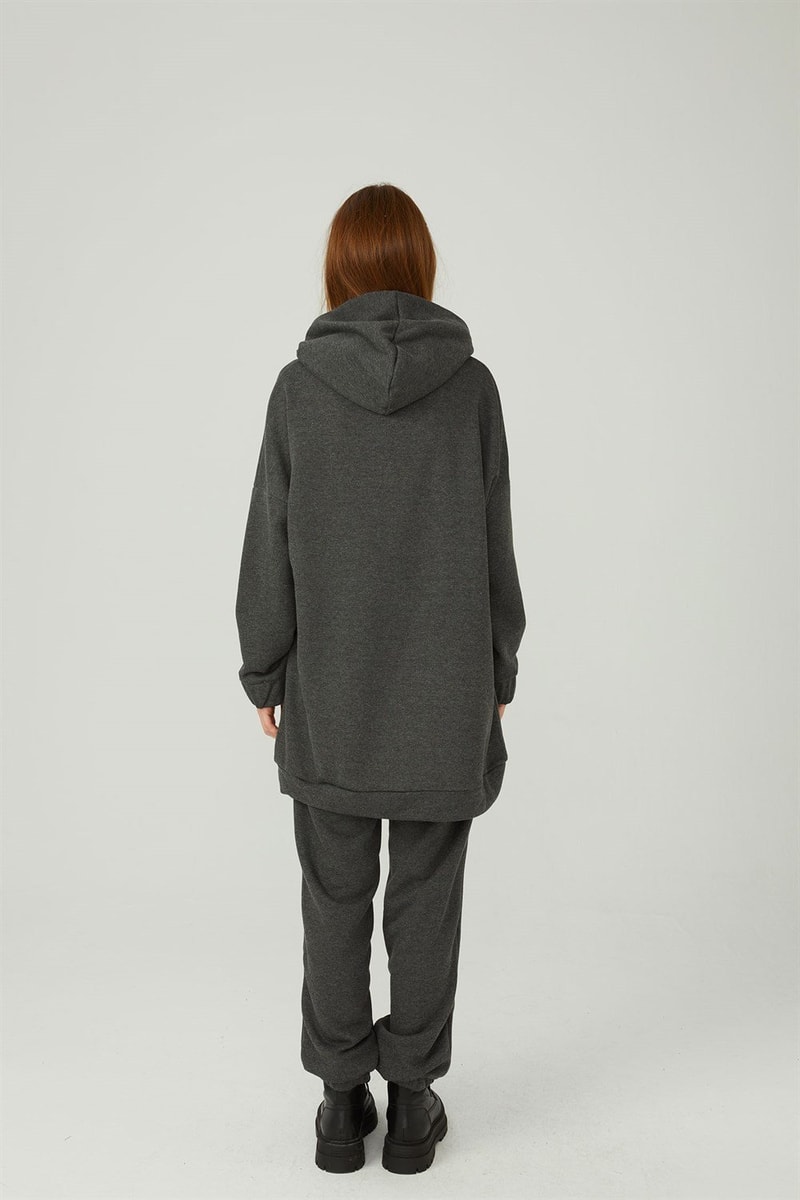 Kapaklı Cepli Sweatshirt