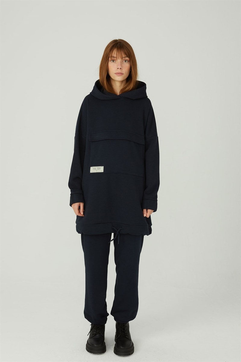 Kapaklı Cepli Sweatshirt