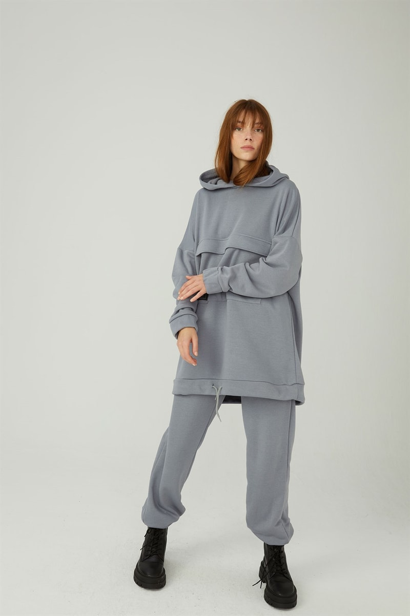 Kapaklı Cepli Sweatshirt