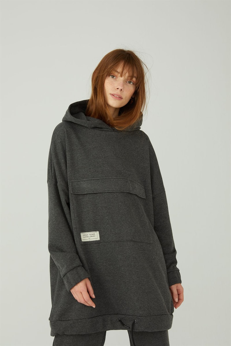 Kapaklı Cepli Sweatshirt