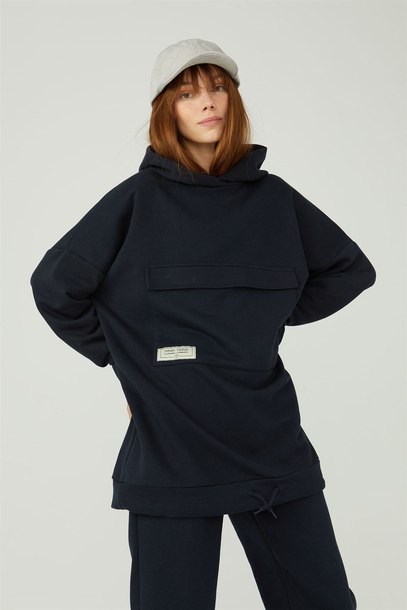 Kapaklı Cepli Sweatshirt