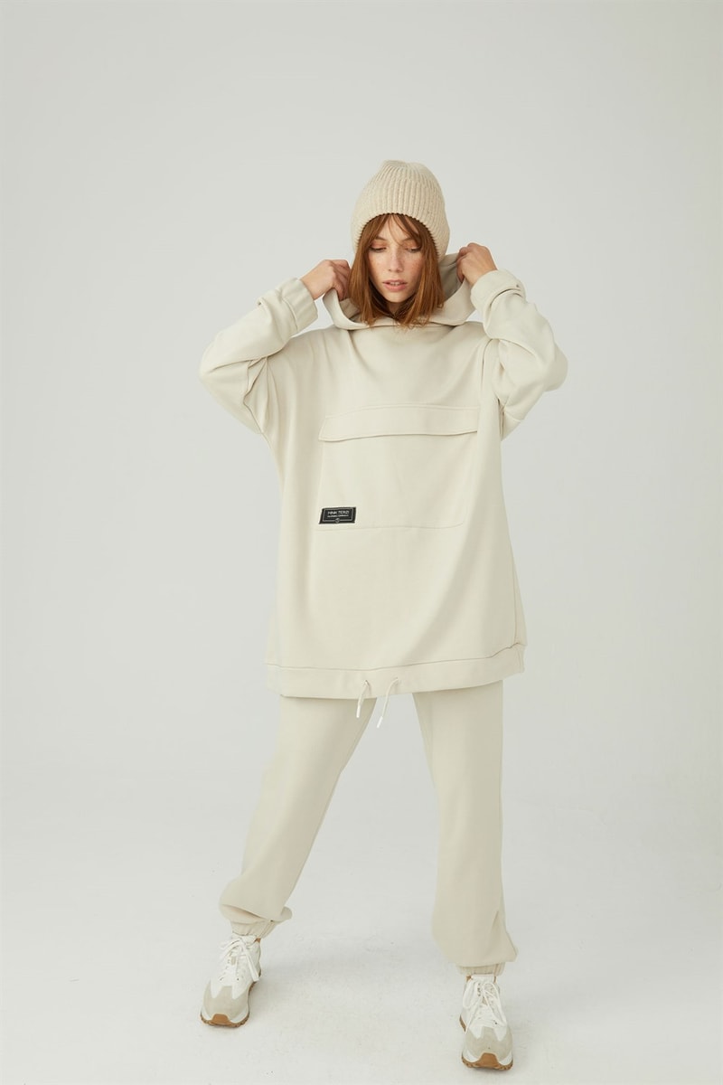 Kapaklı Cepli Sweatshirt