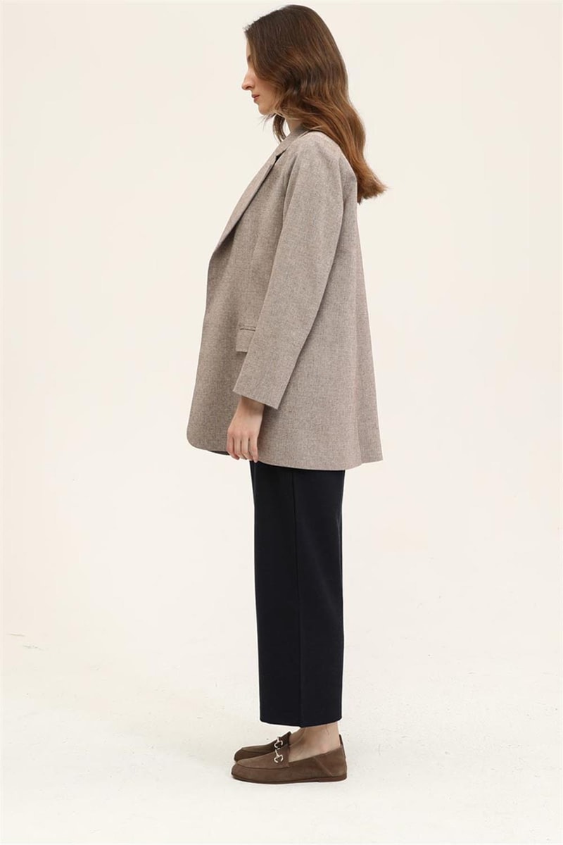 Kemeri Düğmeli Blazer