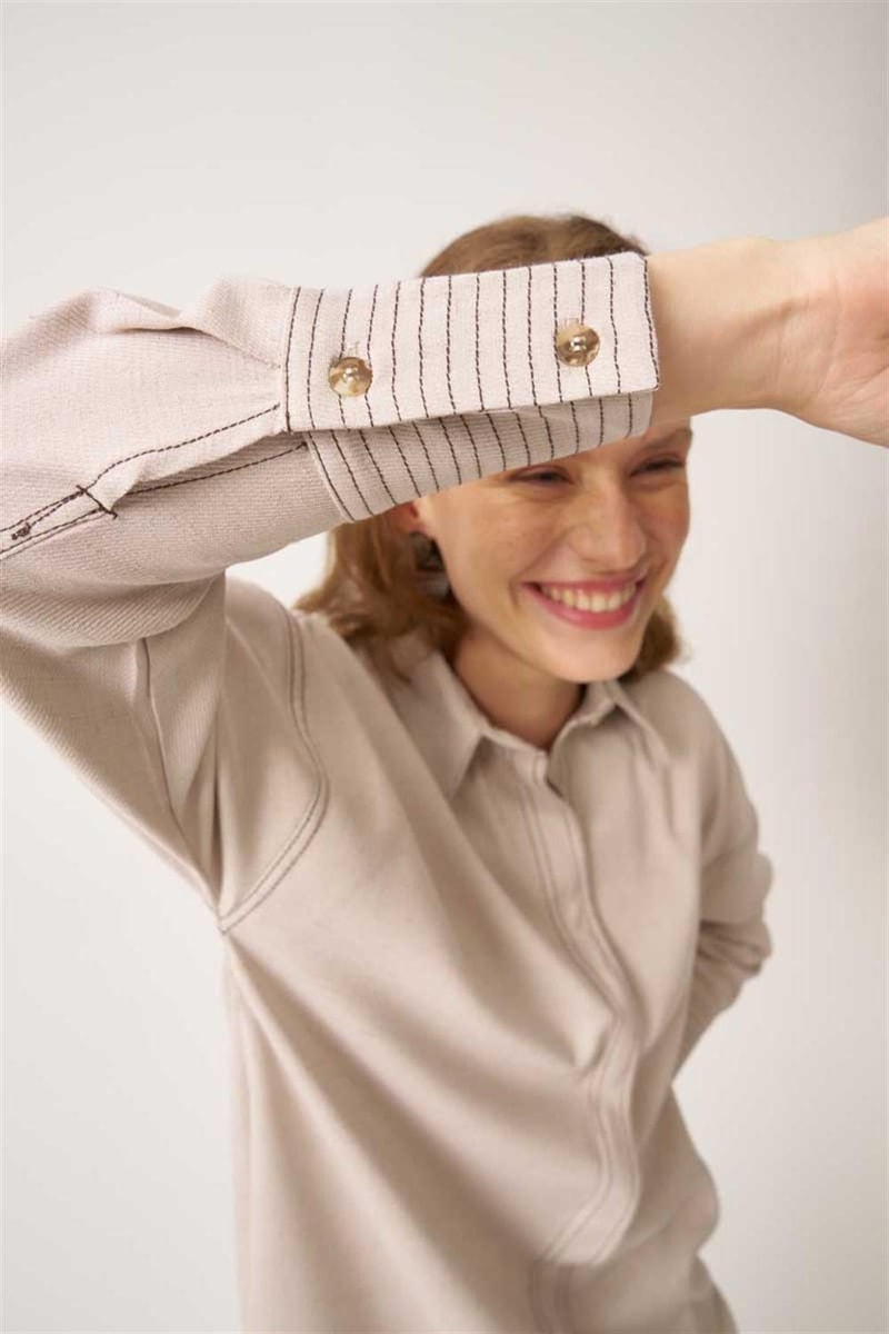 Manşeti Dikişli Gömlek