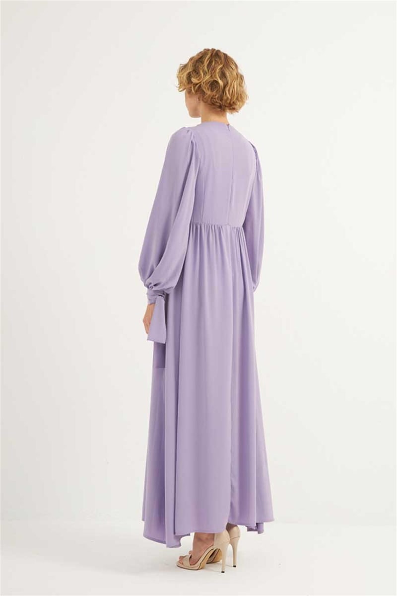 Taş İşlemeli Gece Elbisesi