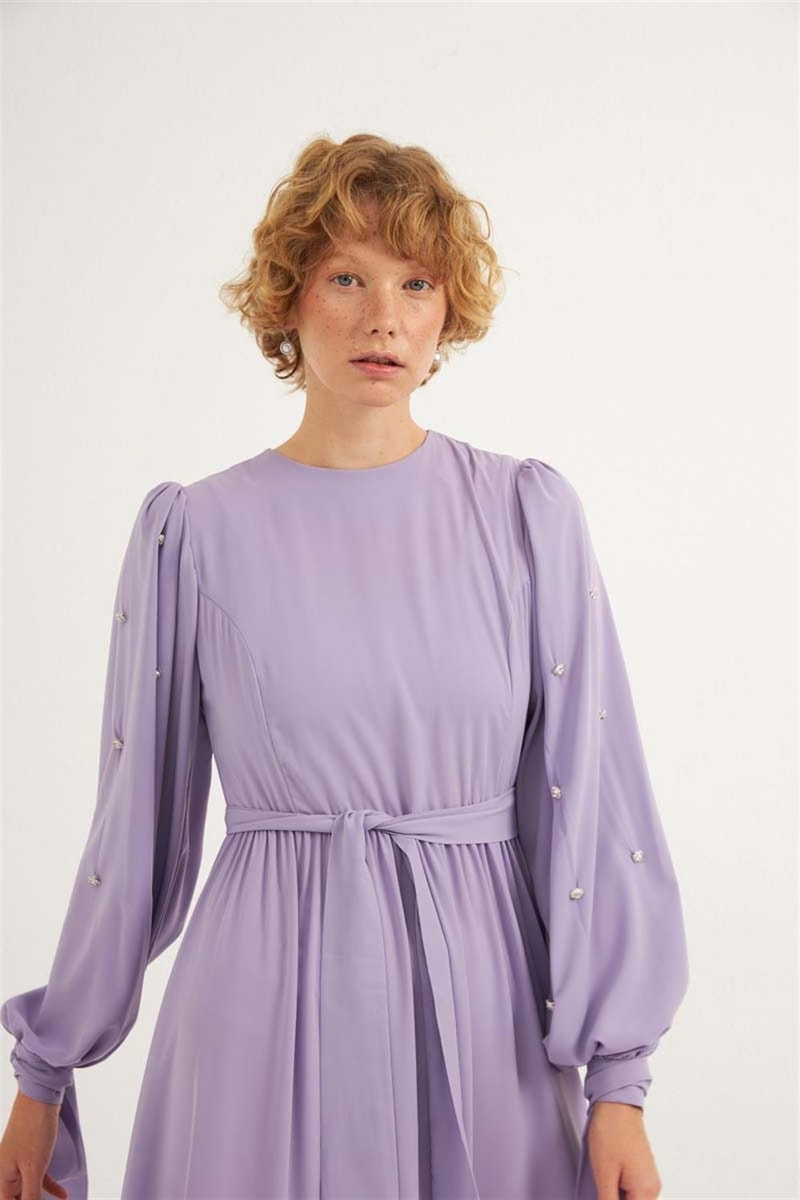 Taş İşlemeli Gece Elbisesi