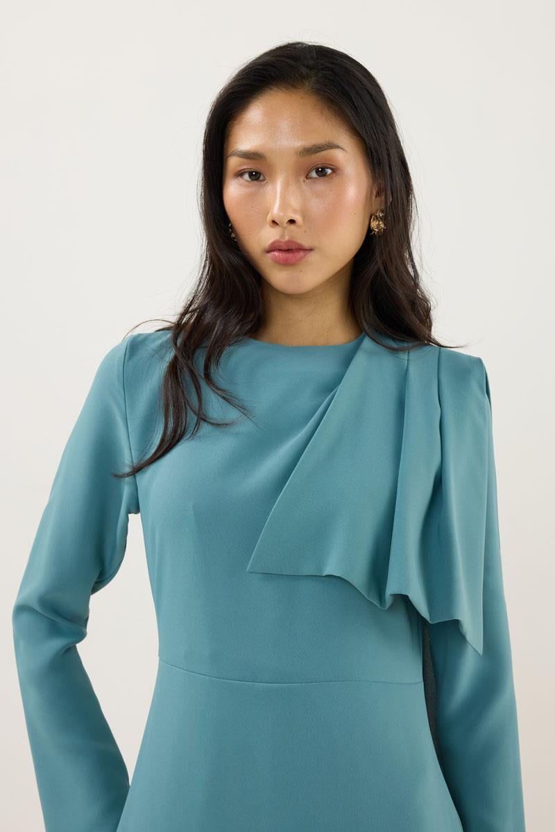 Verev Kesimli Abiye Elbise Koyu Mint