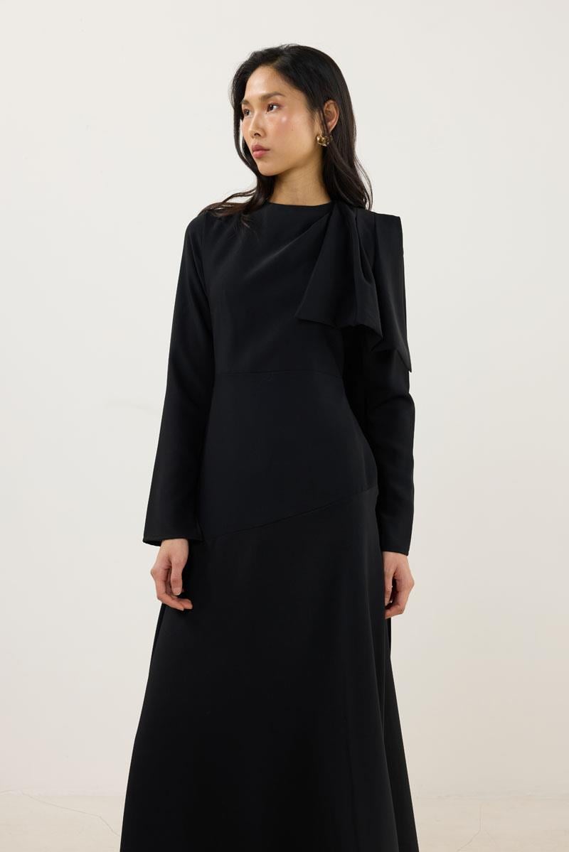 Verev Kesimli Abiye Elbise Siyah