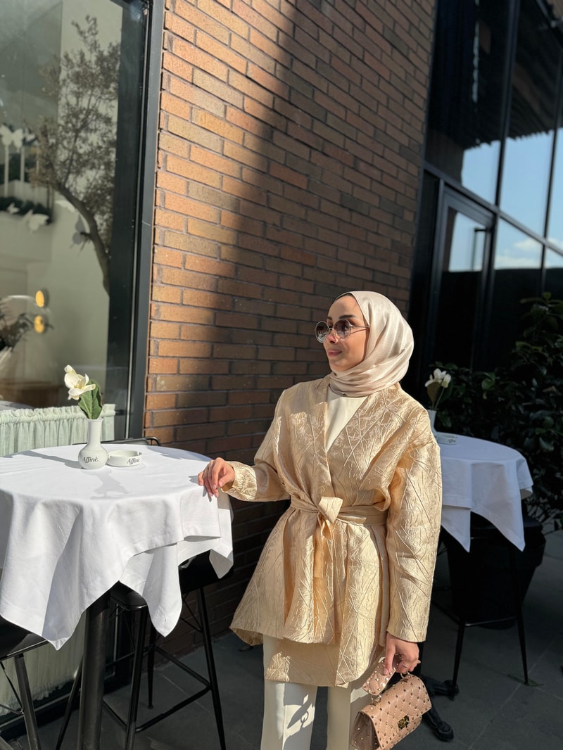 NOIRRE DESİGNCeketAsimetrik Brokar Ceket Krem 
