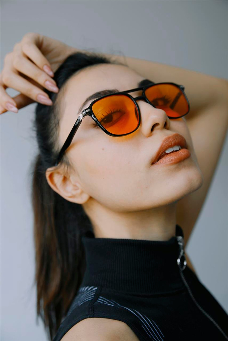 Dilhiara Black Orange Güneş Gözlüğü