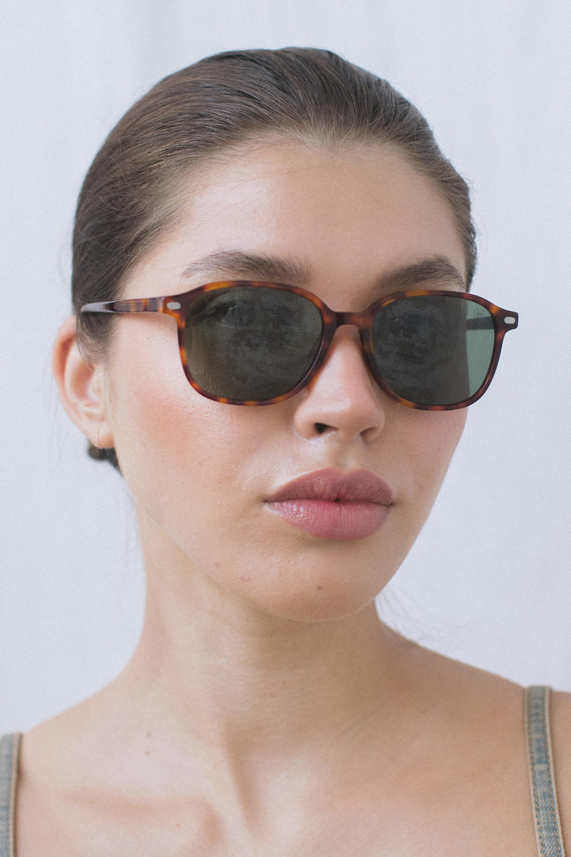 Gisli Leopard Green Güneş Gözlüğü
