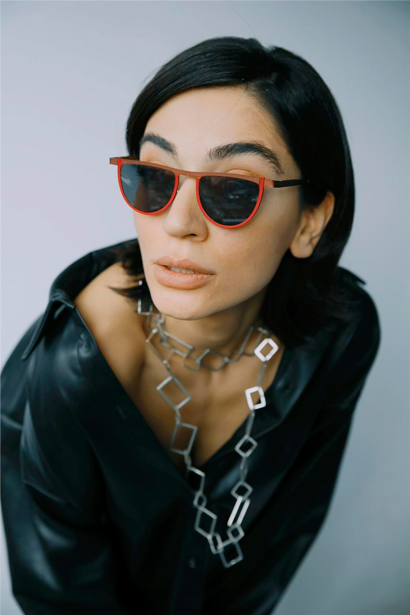 Irina Red Black Güneş Gözlüğü