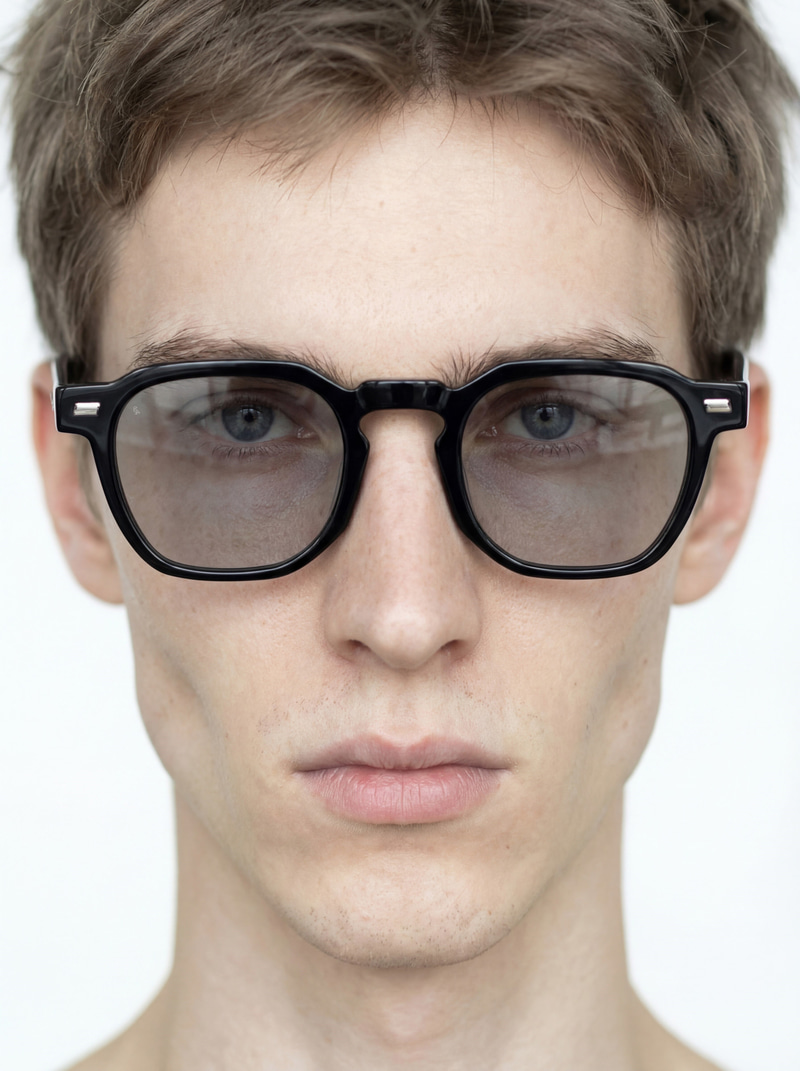 Margo Black Grey Erkek Photochromic Güneş Gözlüğü