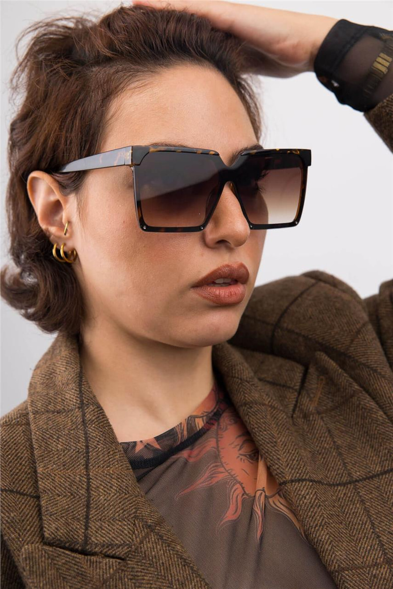 Sara Leopard Güneş Gözlüğü