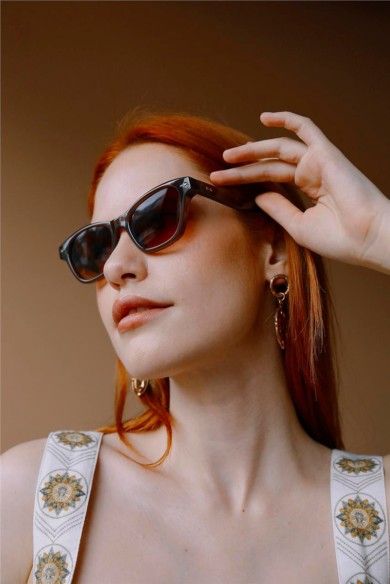 Vera Brown Brown Güneş Gözlüğü