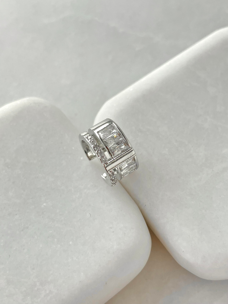 Altın Kaplama Baget Kristal ve Gömme Taşlı Kıkırdak Küpe Gümüş