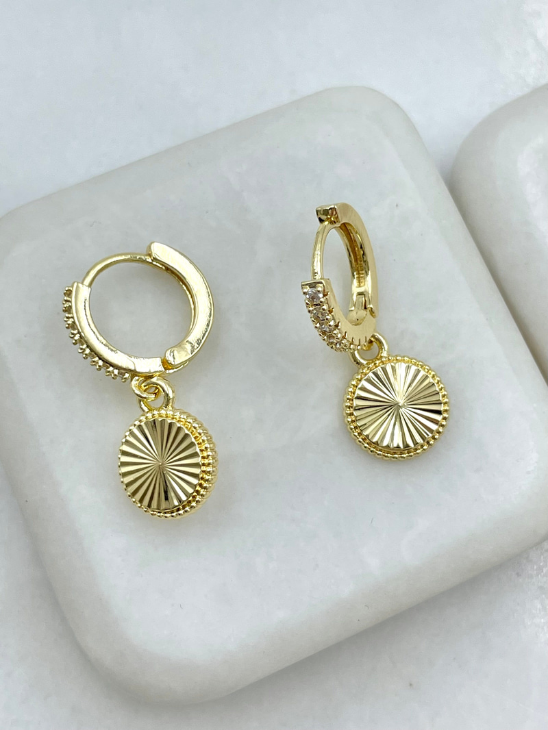 Lazer Kesim Daire Sallantılı Halka Küpe Gold