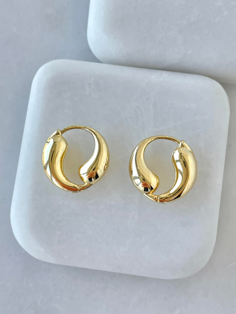 Özel Seri Ying Yang Küpe Gold