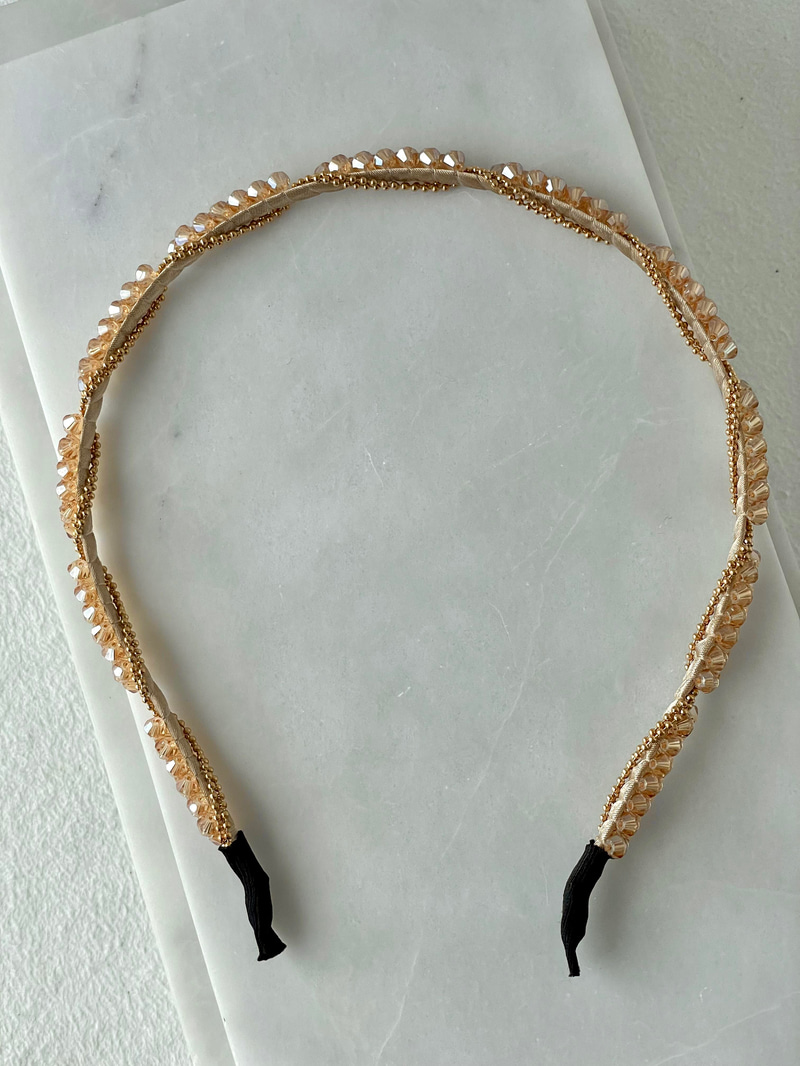 Dore Zincir Detaylı Kristal Boncuklu Taç Camel